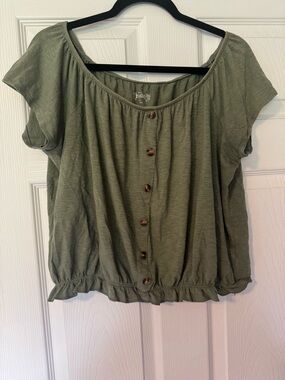 Mudd Olive Green Button-Front Peasant Top